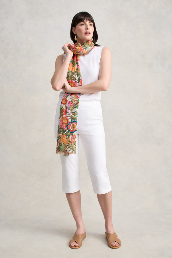 Pull-On Capri Short - Warm White