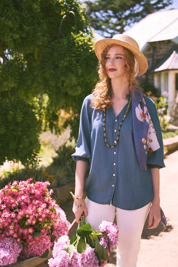 THREE QUARTER SLEEVE CHAMBRAY SHIRT - DENIM CHAMBRAY