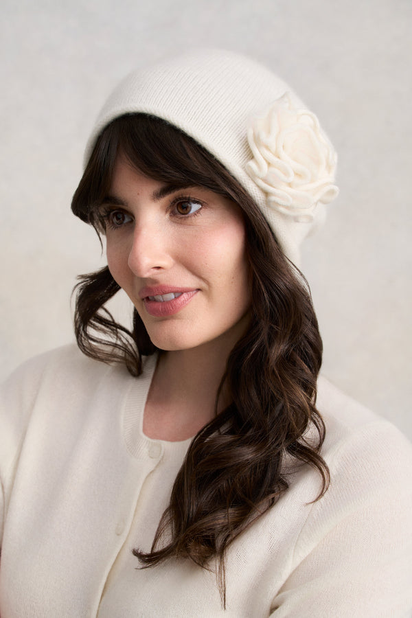 Flower Trim Beanie - Cream