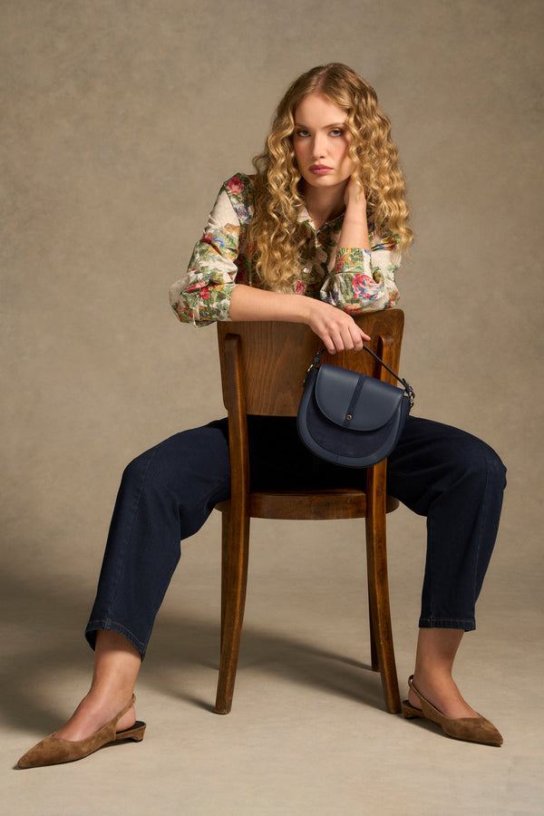 Ruffle Detail Shirt – Chateaux Print