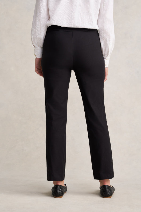 Seam Detail Tapered Pant – Black