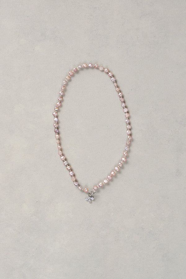 Bee Pearl Necklace – Pink