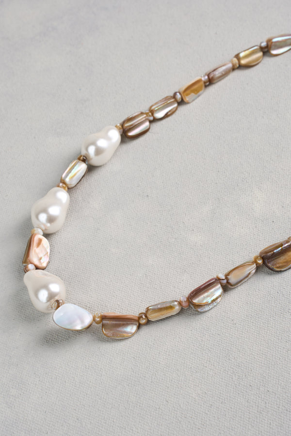 Shell & Pearl Necklace - Multicolour