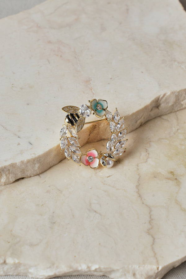 Spring Floral Brooch – Gold