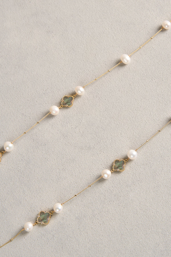 Long Pearl Clover Necklace -Black