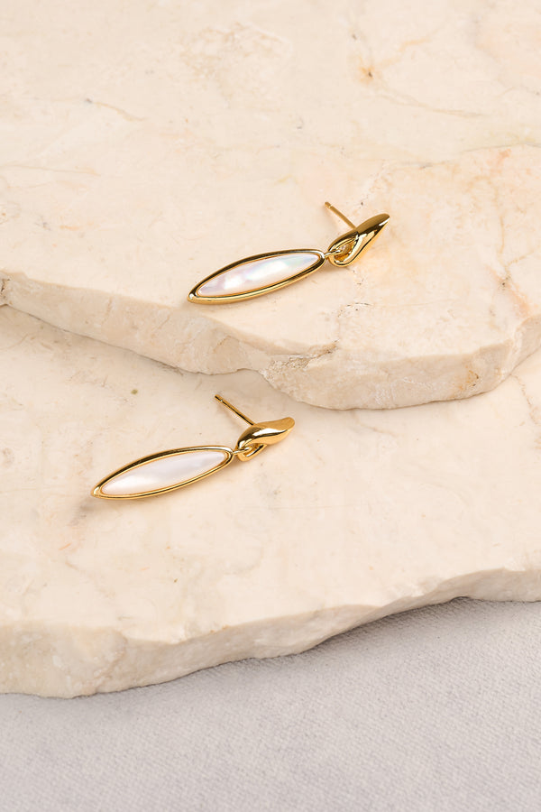 Dainty Oval Studs - Gold