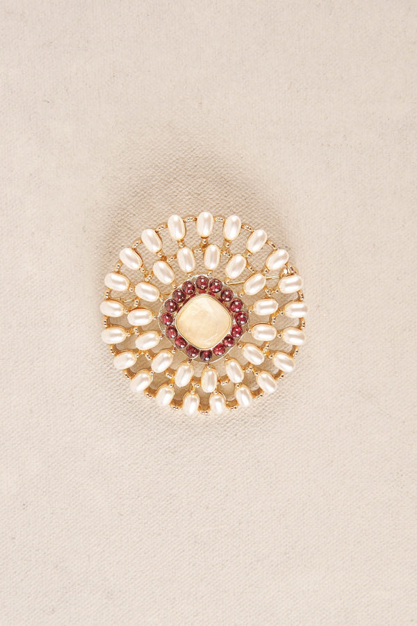 Round Pearl Brooch - Gold