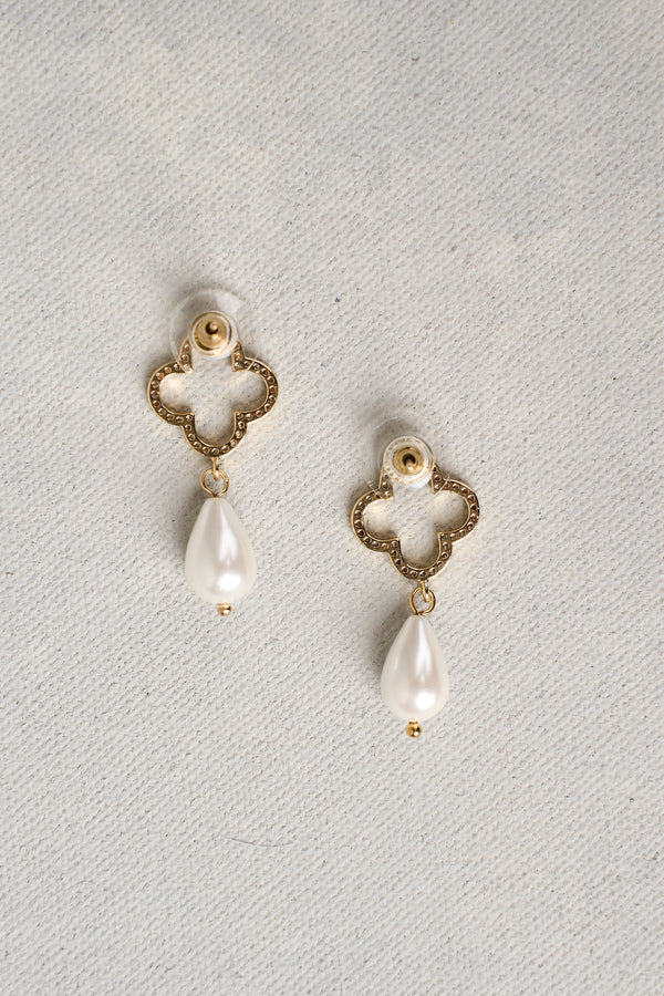 Pearl Clover Studs - Gold & Pearl