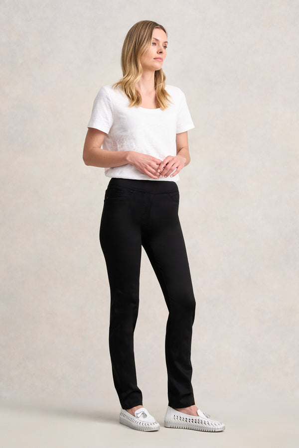 Bengajean® Full Length Straight Leg - Black Noir
