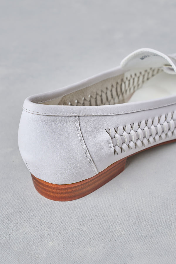 Nora Loafer - White