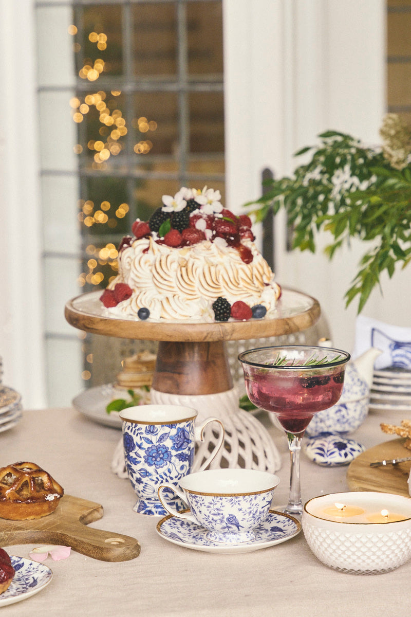 Donna’s Parisian-Inspired Pavlova