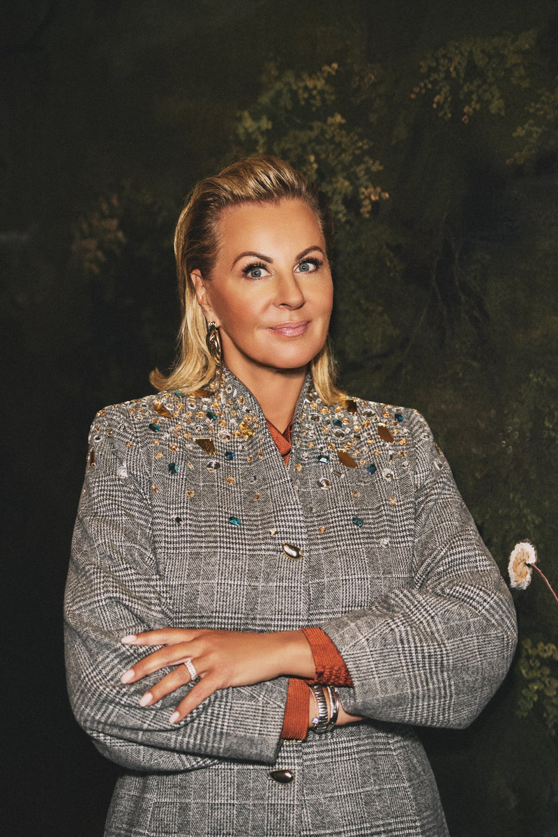 Chyka Keebaugh is back with a bang and a whole lot of Bijoux!