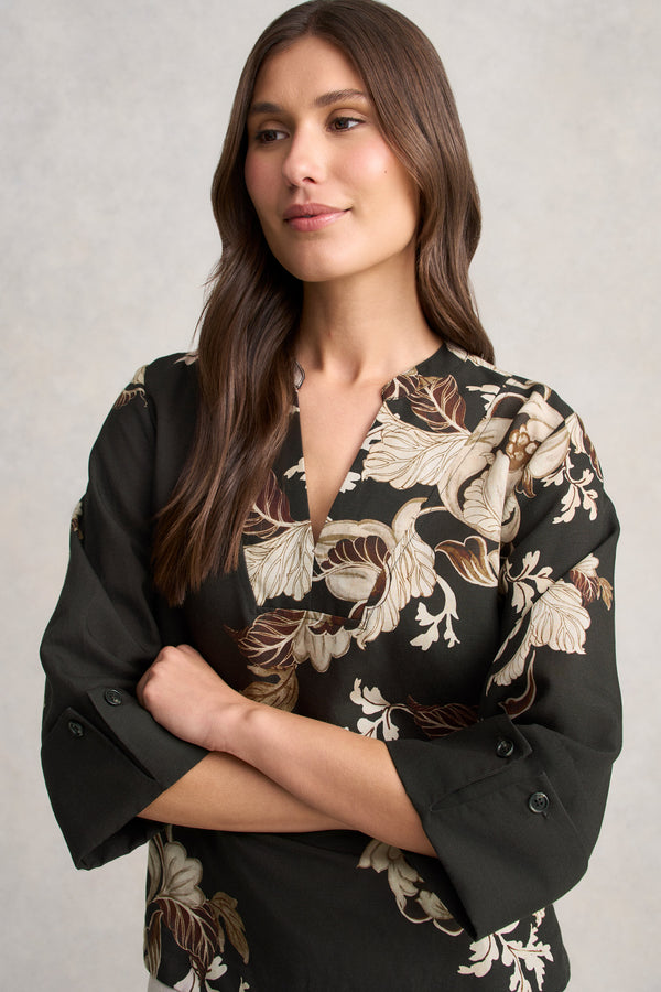 Relaxed Printed Blouse - Black Foliage Print