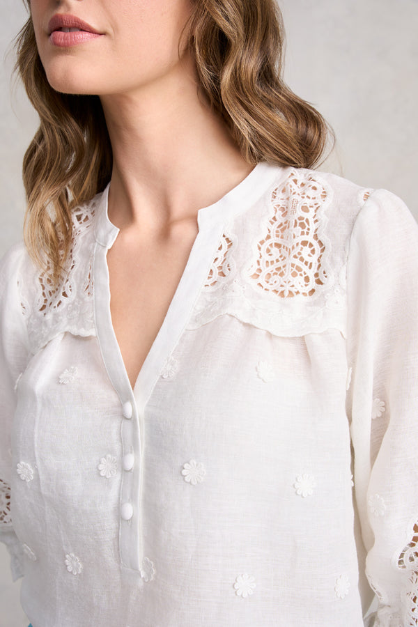 LACE EMBROIDERED LINEN TOP - WHITE