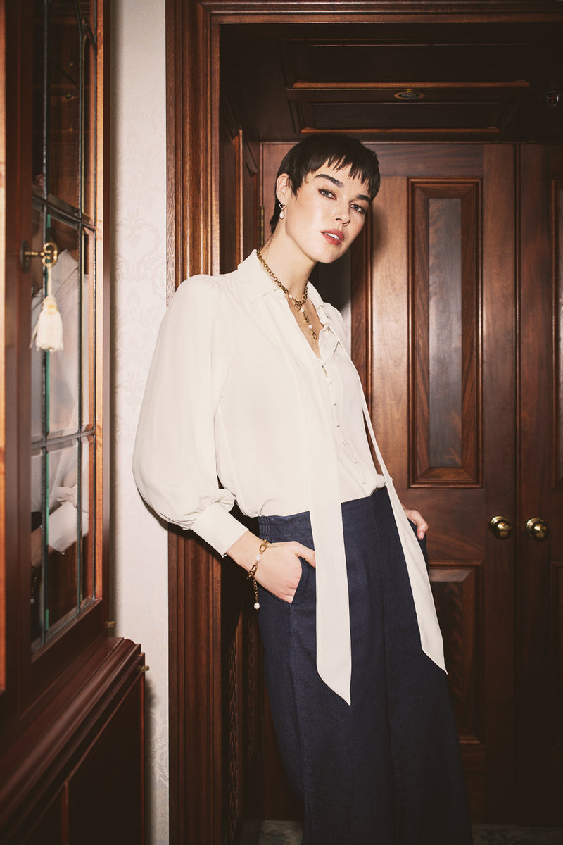 Silk Blend Shirt With Tie - Cream