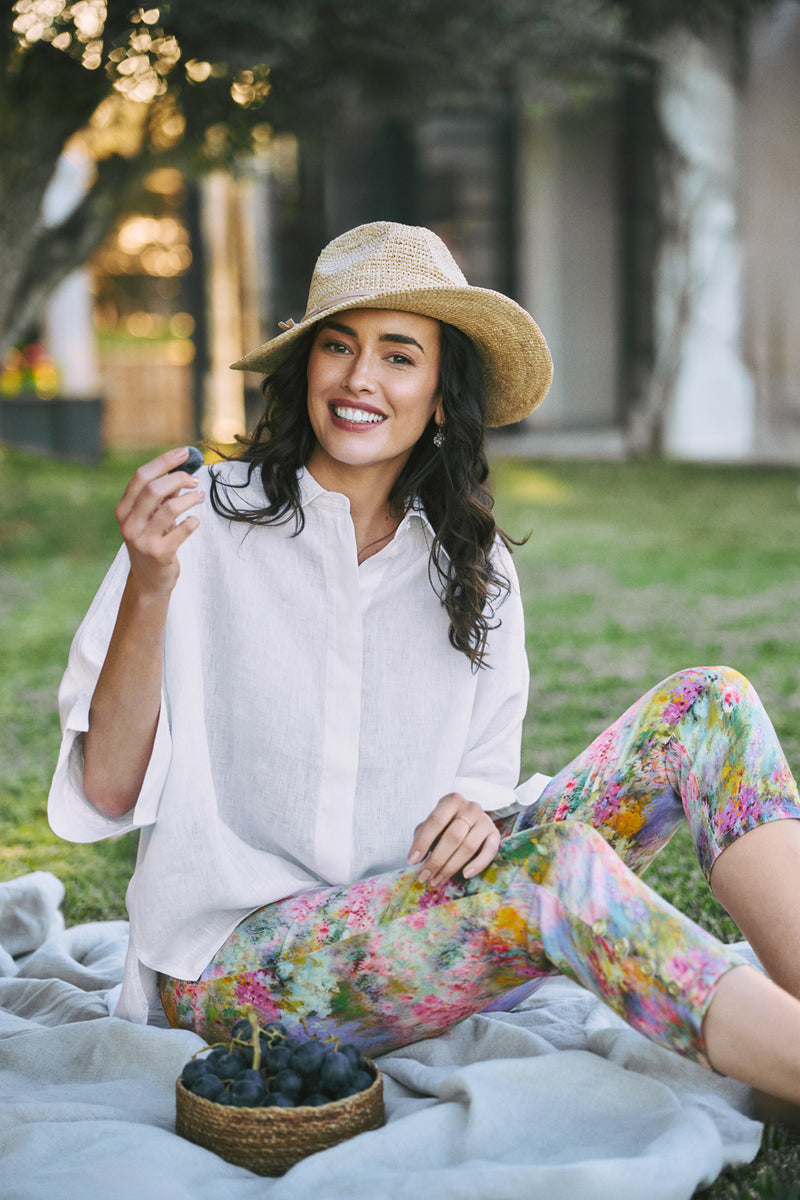 Bengajean® 7/8th Button Detail – Meadow Print