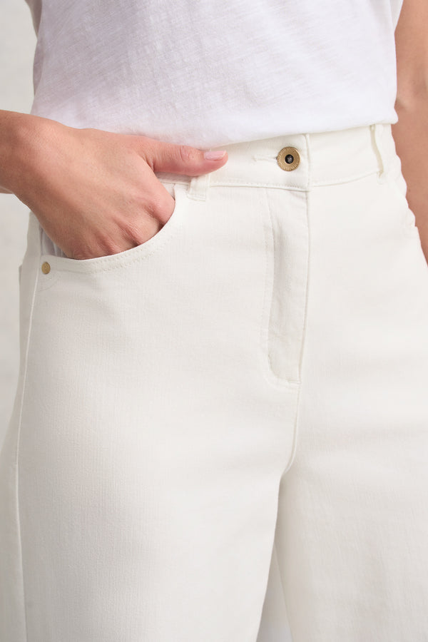 The Classique Wide Leg Jeans - Winter White