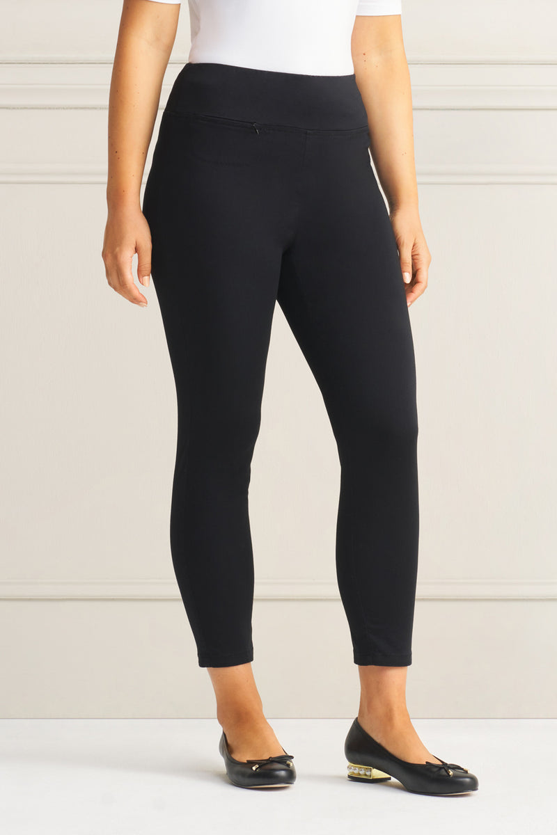 Zip Detail 7/8th Pant - Black Noir