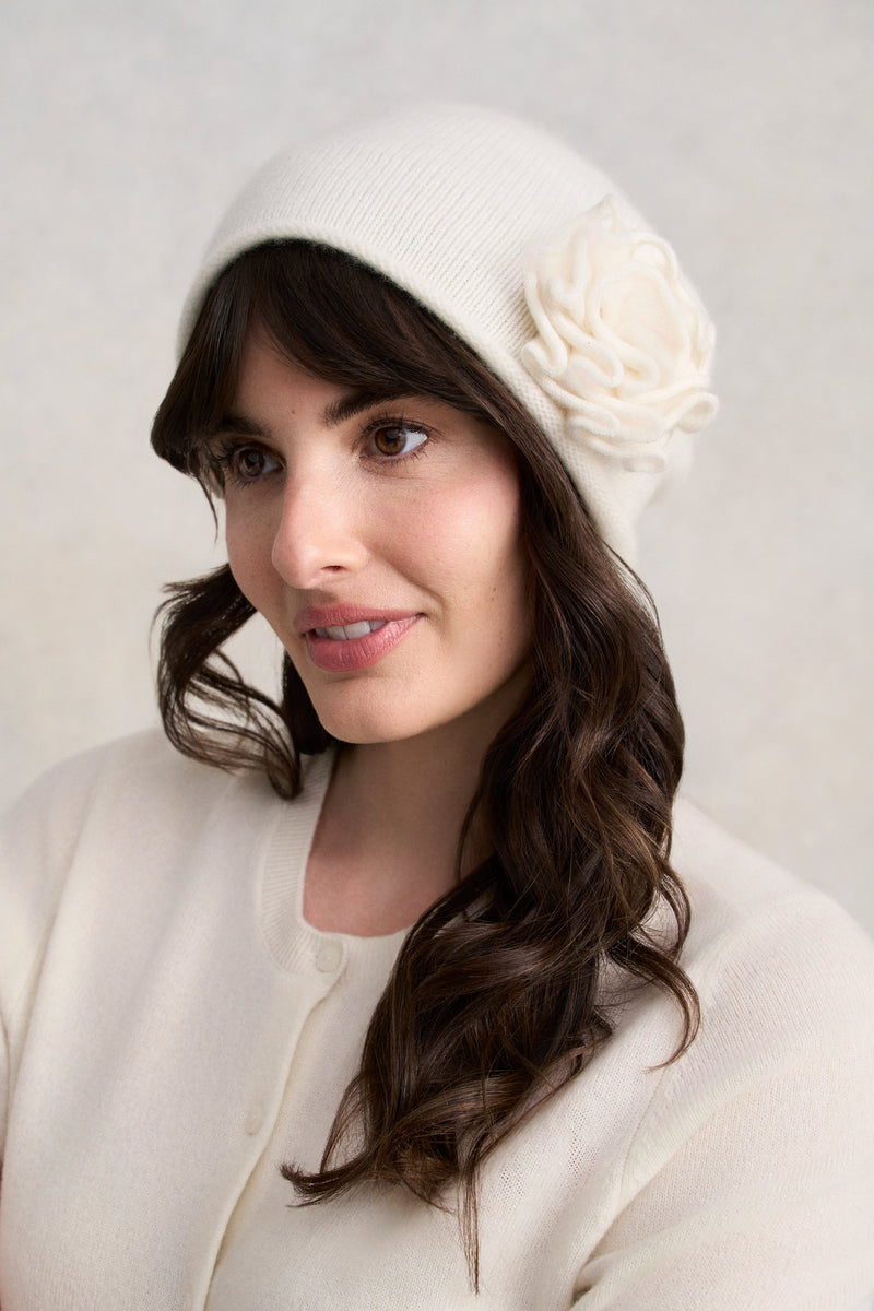 Flower Trim Beanie - Cream