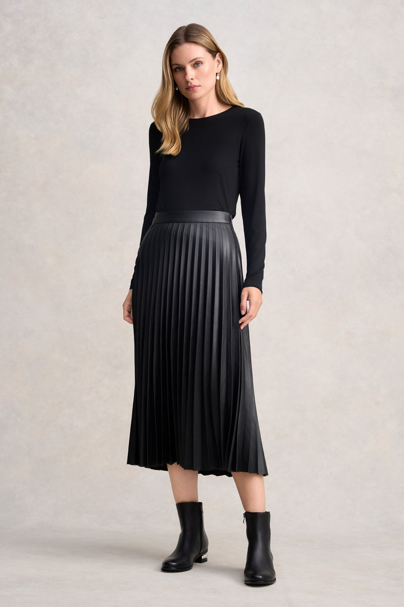 PLEATED FAUX LEATHER SKIRT - BLACK 