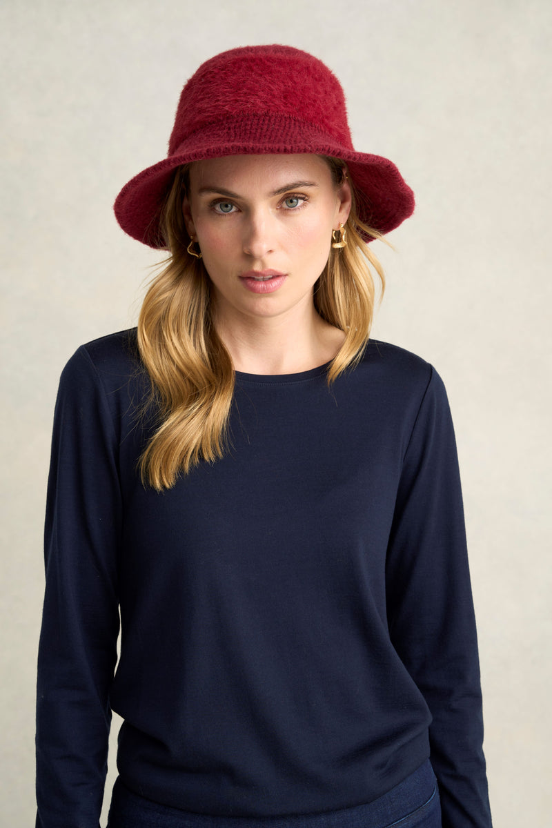 Fluffy Cloche Hat - Burgundy