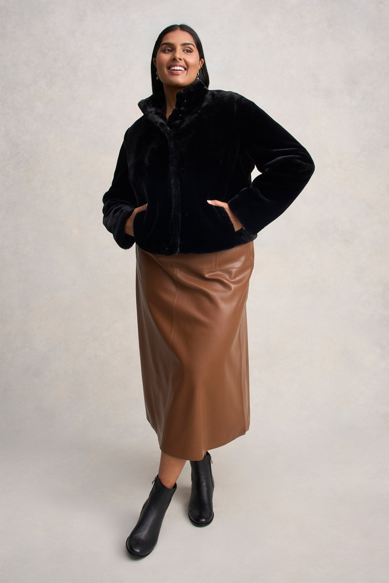 Faux Fur Cropped Jacket - Black