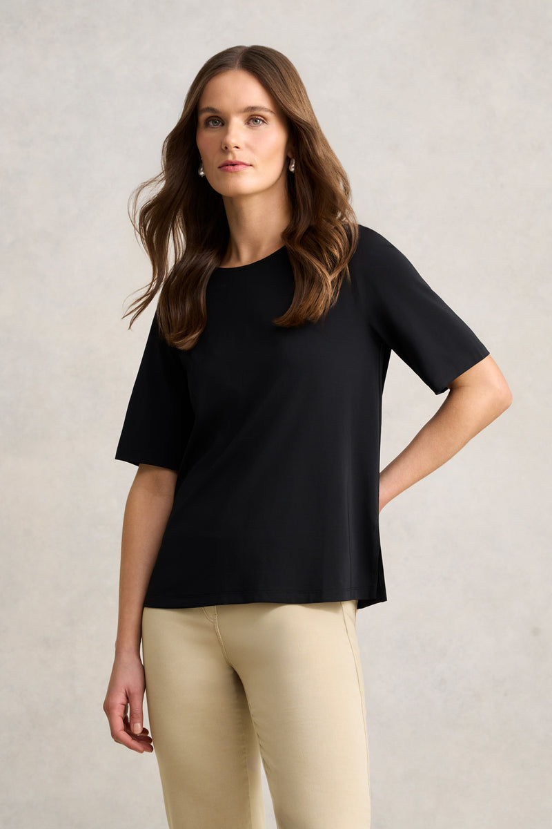 High Twist T-Shirt – Black