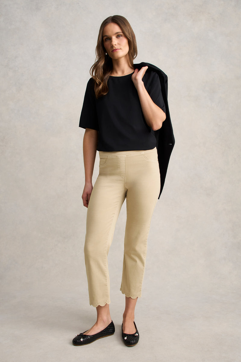 High Twist T-Shirt – Black