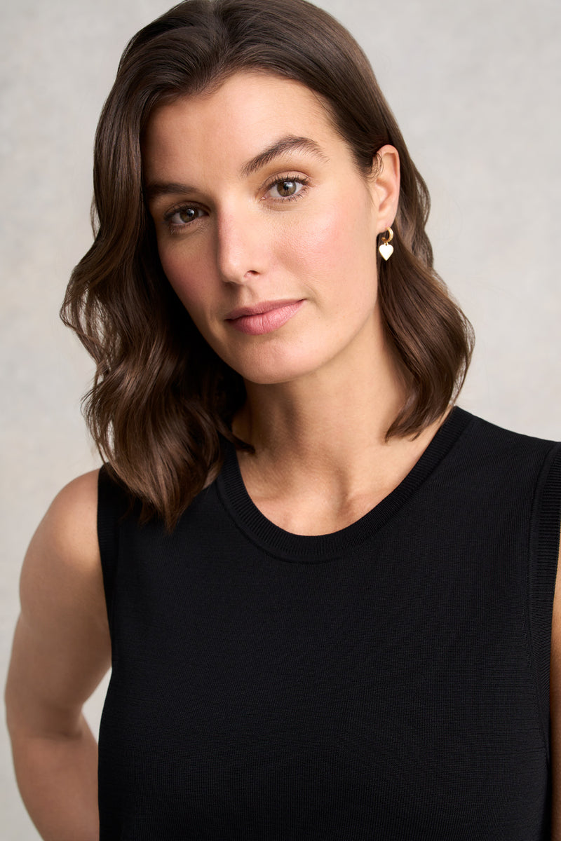 Sleeveless Knit Top – Black