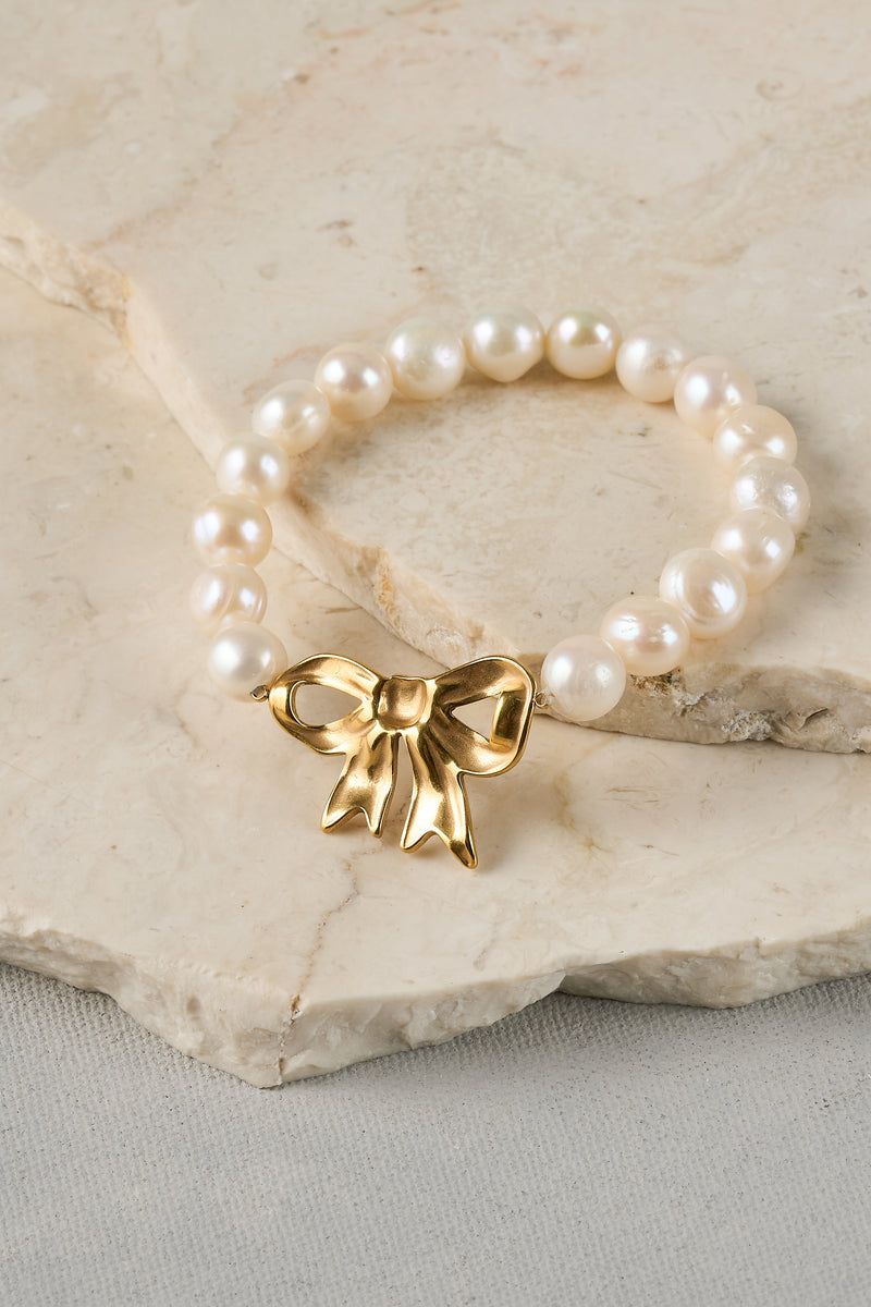 Pearl Bow Bracelet - Cream & Gold
