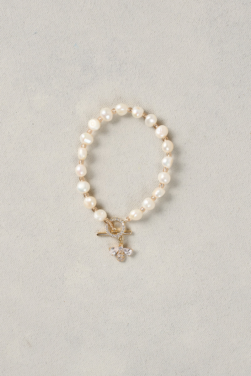 Bee Pearl Wrist – Cream