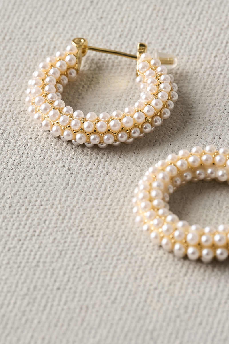 Pearl Hoops – Cream