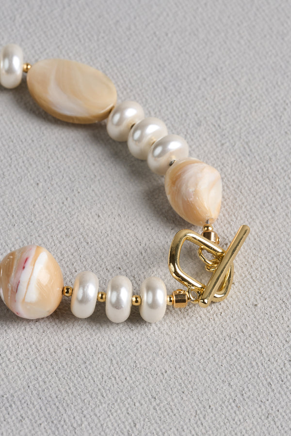 Stone & Pearl Wrist - Multicolour