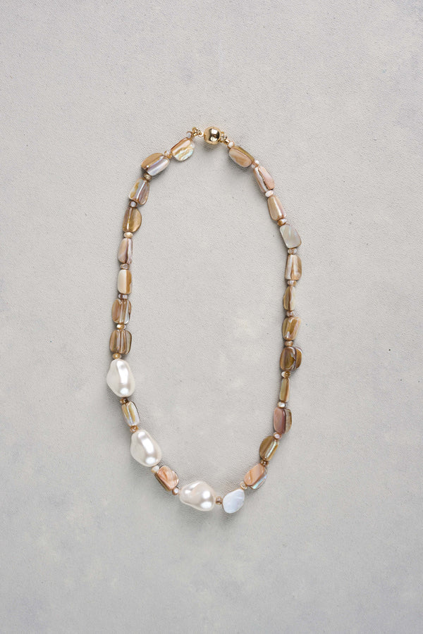 Shell & Pearl Necklace - Multicolour