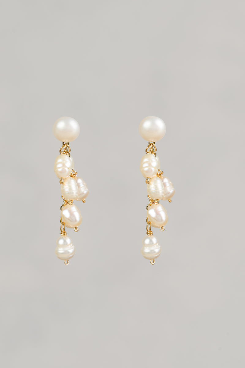 Pearl Jumble Earrings - White