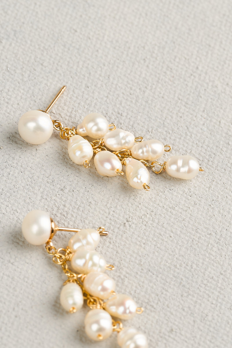 Pearl Jumble Earrings - White