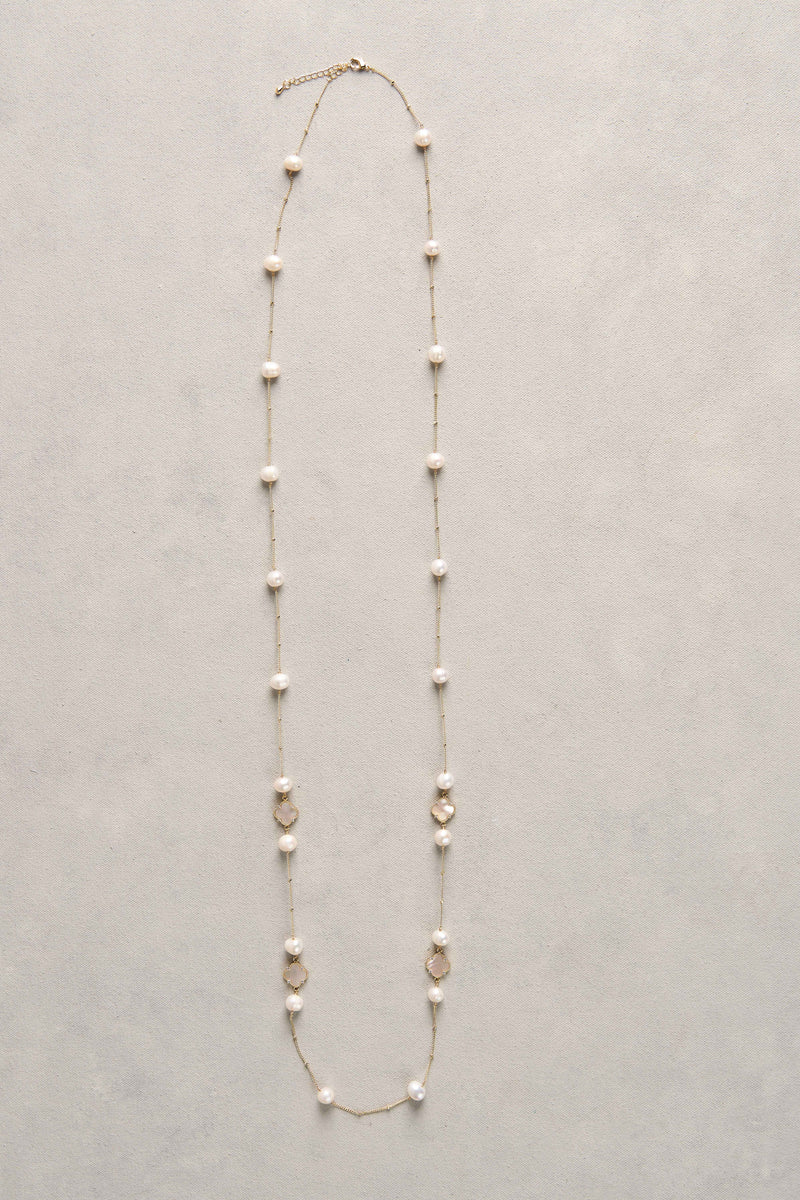 Long Pearl Clover Necklace - Mother of Pearl