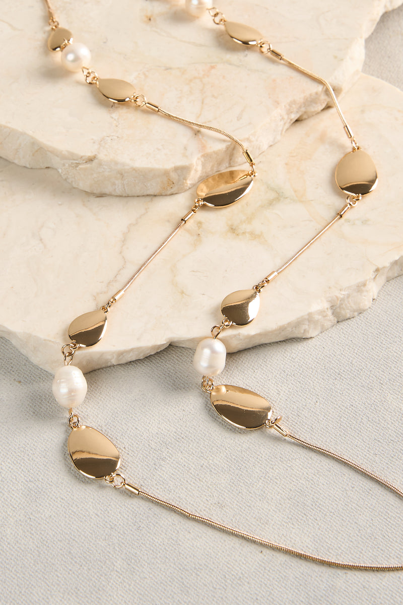 Pearl Station Necklace - Gold
