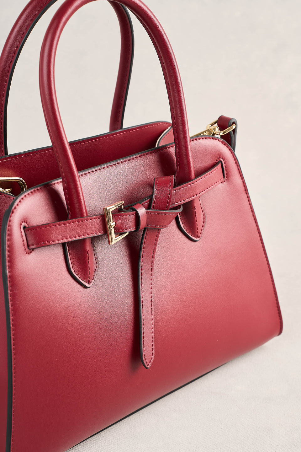 Bowler Bag - Crimson – Blue Illusion