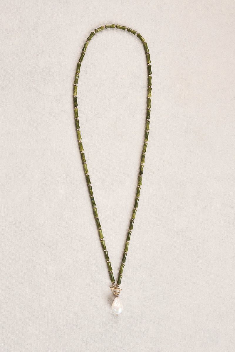 Long Beaded Pearl Necklace - Green