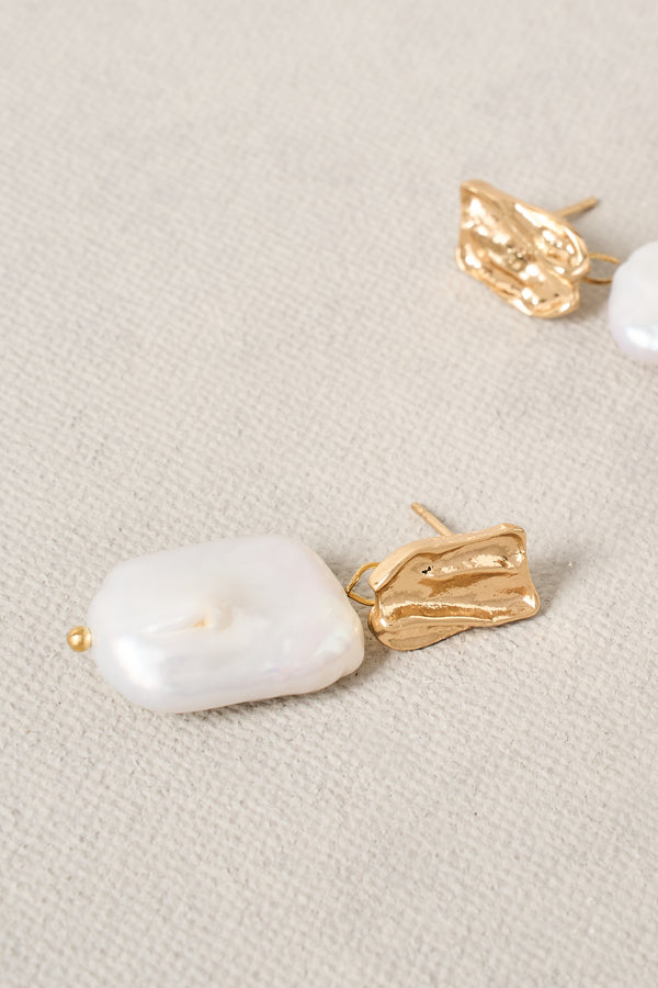 Textured Drop Pearl Earrings - Gold