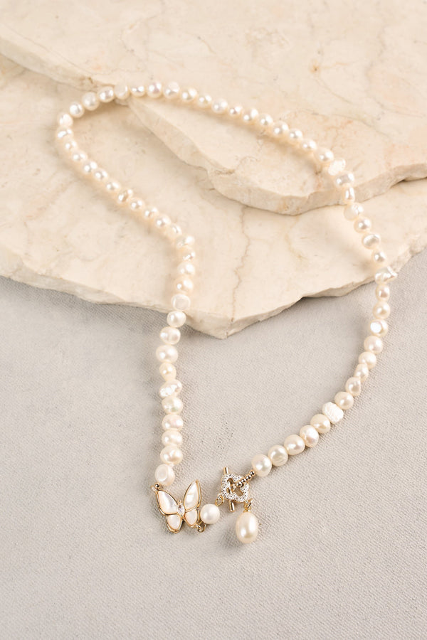 Butterfly Pearl Necklace - Gold