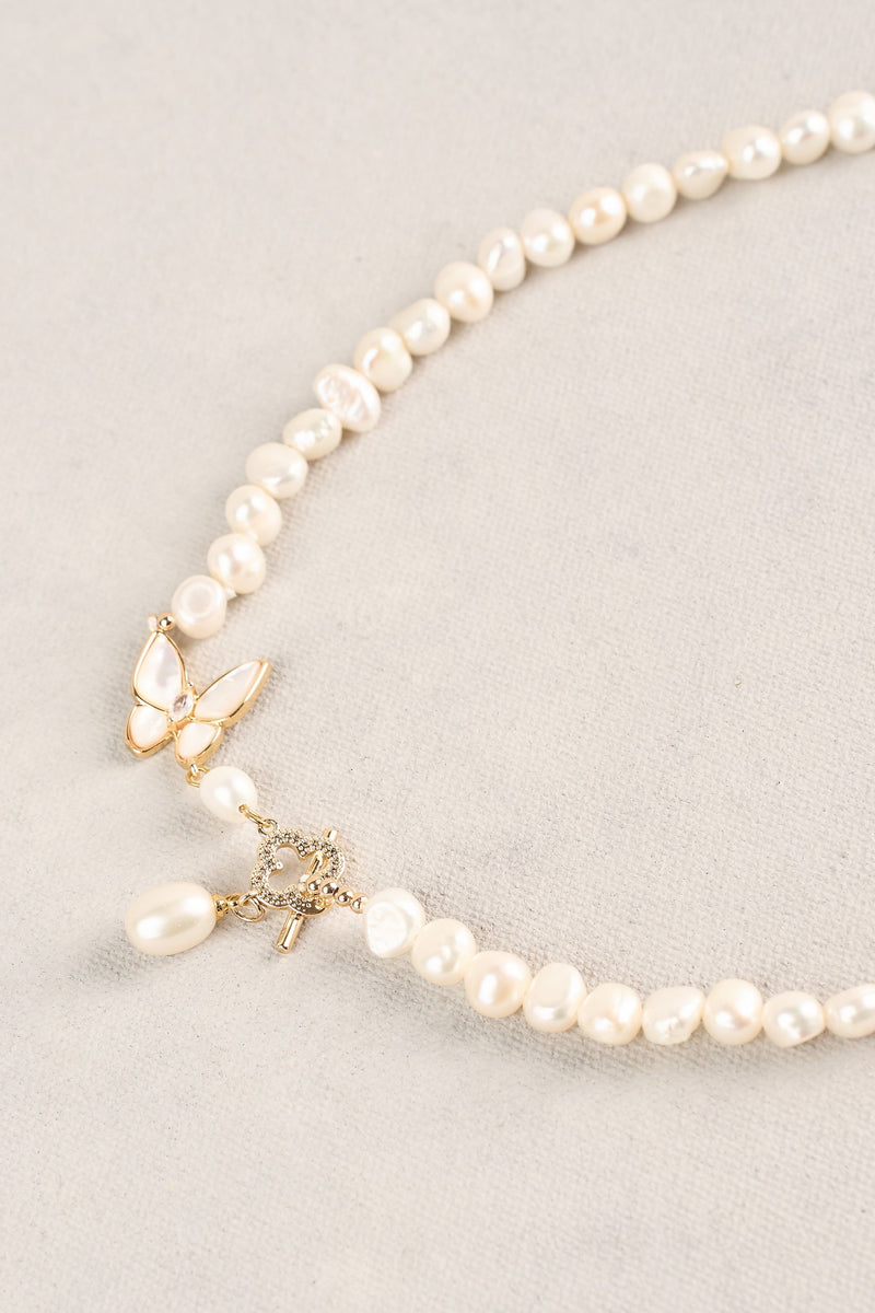 Butterfly Pearl Necklace - Gold