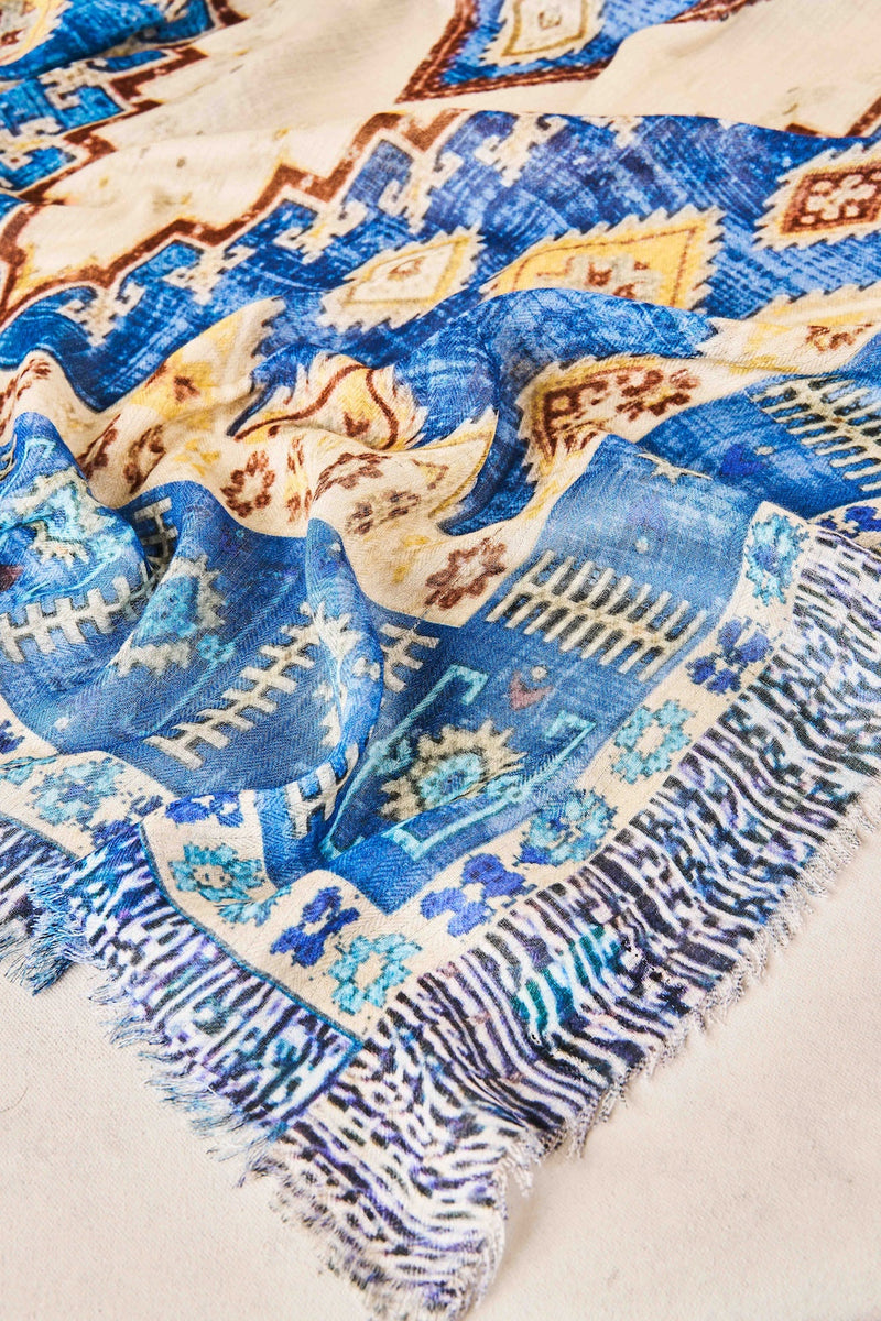 Intricate Frayed Scarf - Multi