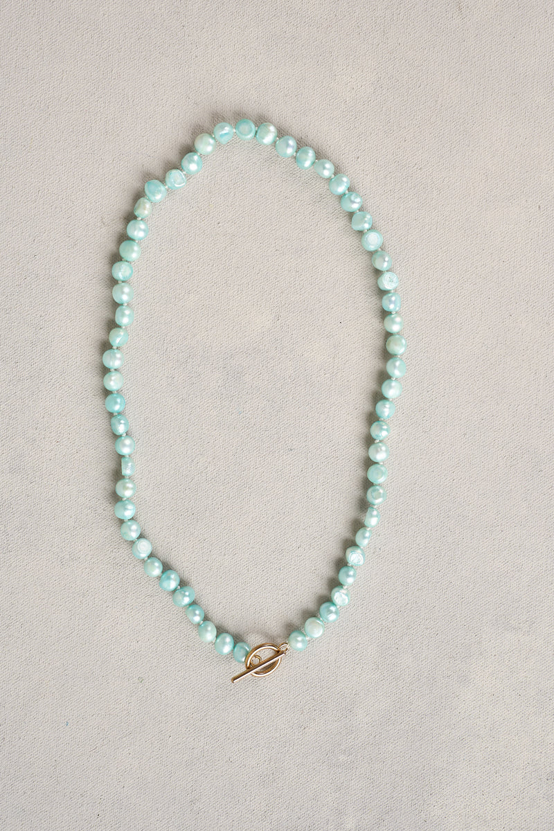 Aqua Blue Pearl Necklace - aquamarine