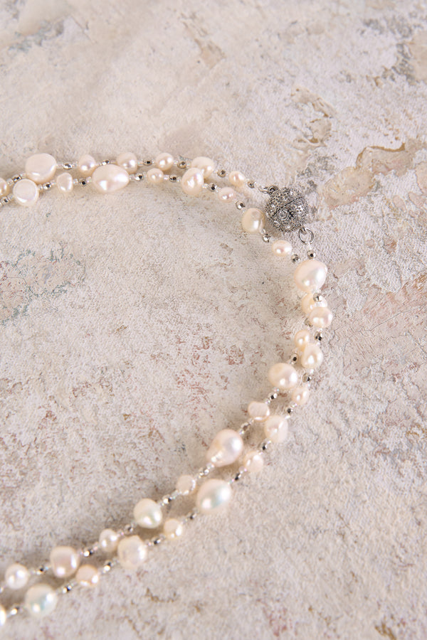 Belle Pearl Necklace