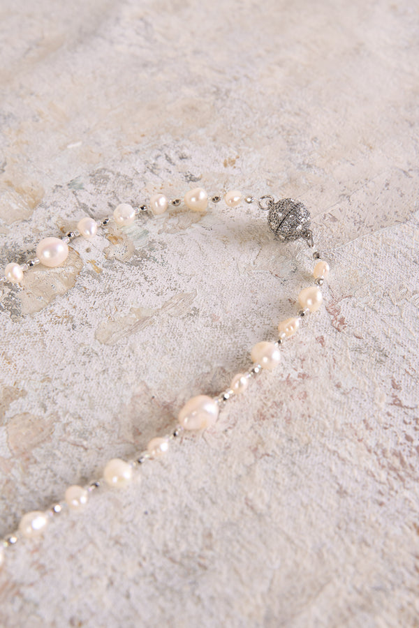 Belle Pearl Necklace