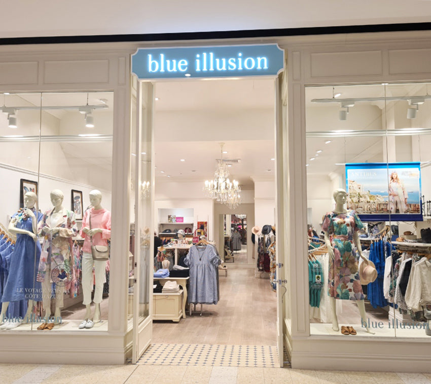 Sunshine Plaza Boutique – Blue Illusion