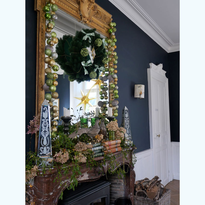 Suzie Jackson Christmas Decorations Chateau France