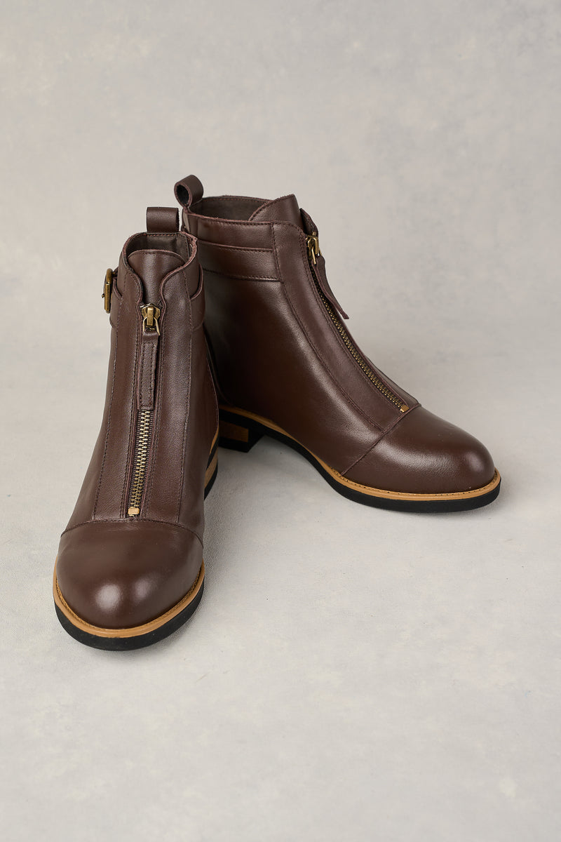 Ella Zip Front Boot - Chocolate